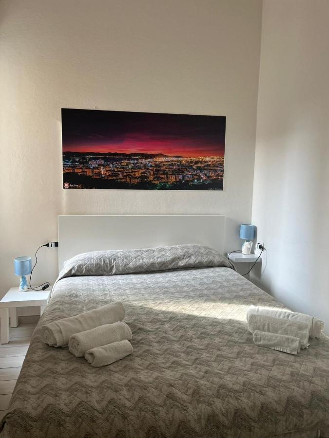 Red Moon Apartment Каляри Екстериор снимка